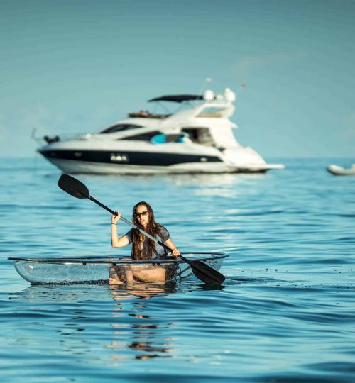 splash-crystal-kyak-with-yacht